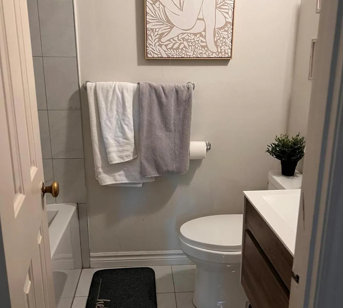 Sweet Home Toronto Homestay